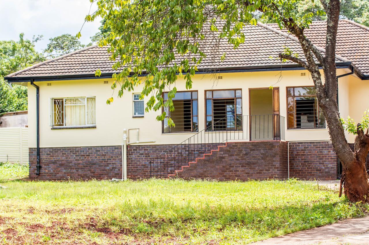 Royal Guest House Harare Exterior photo