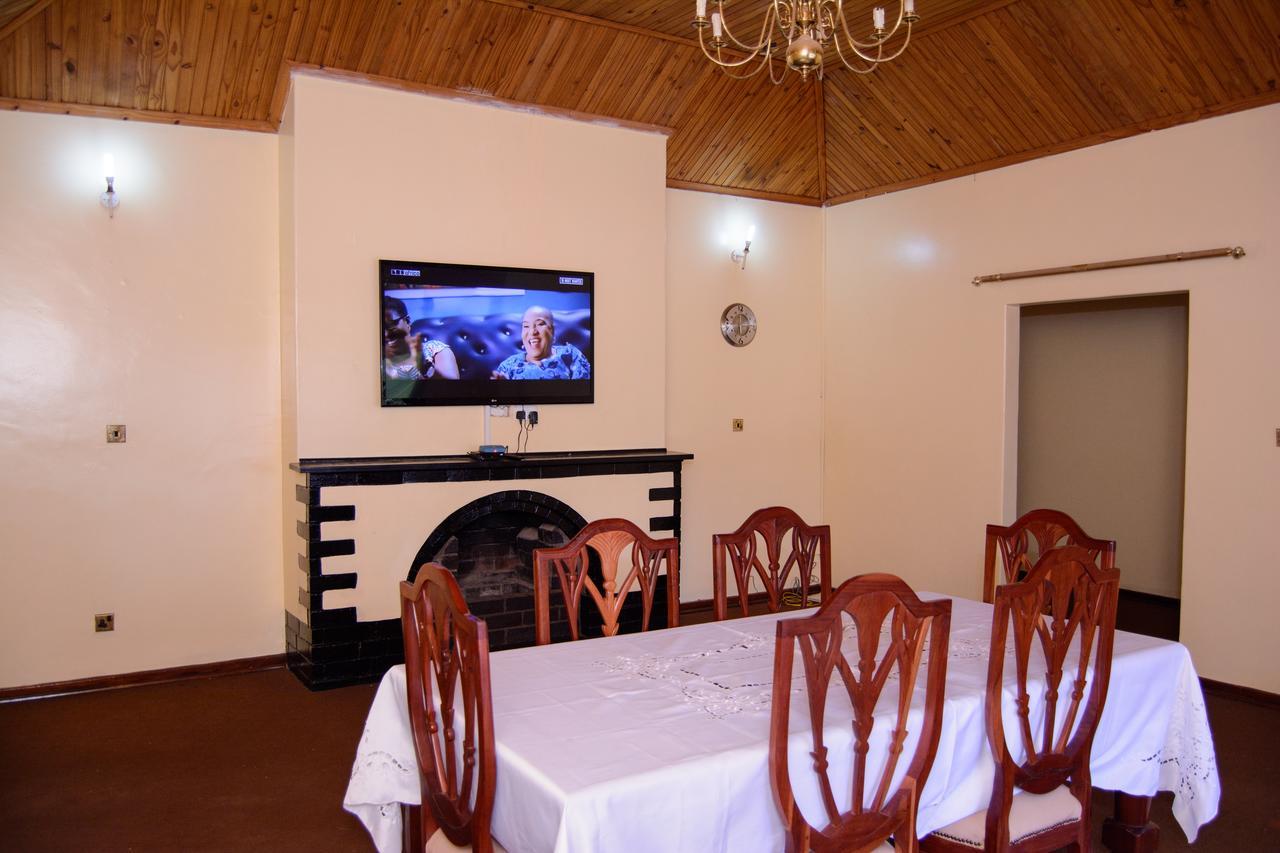Royal Guest House Harare Exterior photo